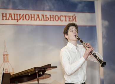 Благотворительный концерт фортепианной музыки прошел в Московском доме национальностей