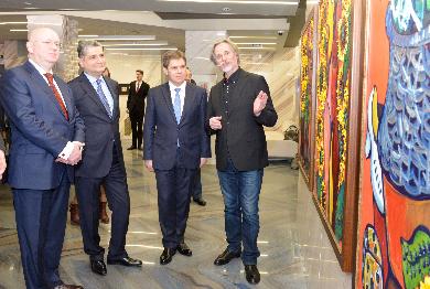 В Посольстве Республики Беларусь в РФ открылась международная выставка современного искусства
