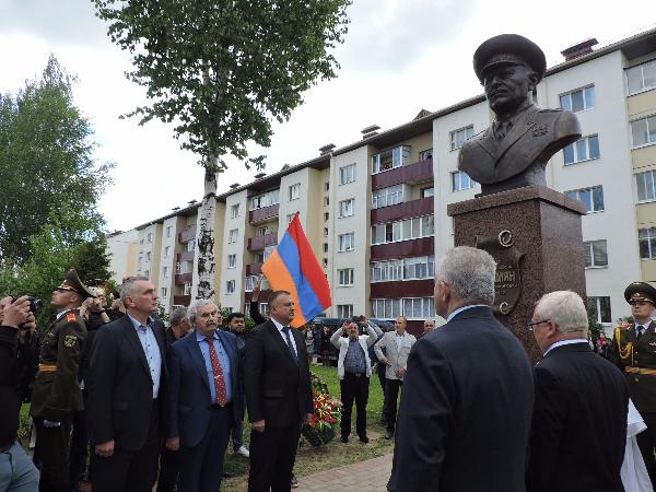 В Беларуси открыли памятник маршалу И.Х. Баграмяну