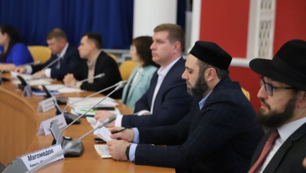 Межнациональные отношения обсудили в Орле