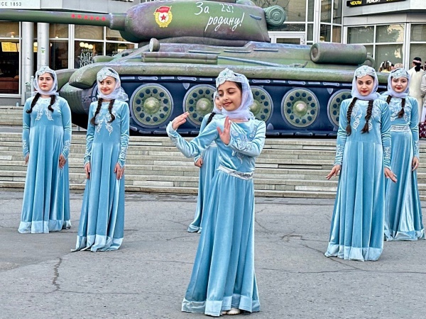 Национально-культурные объединения Чувашии отметили День Победы